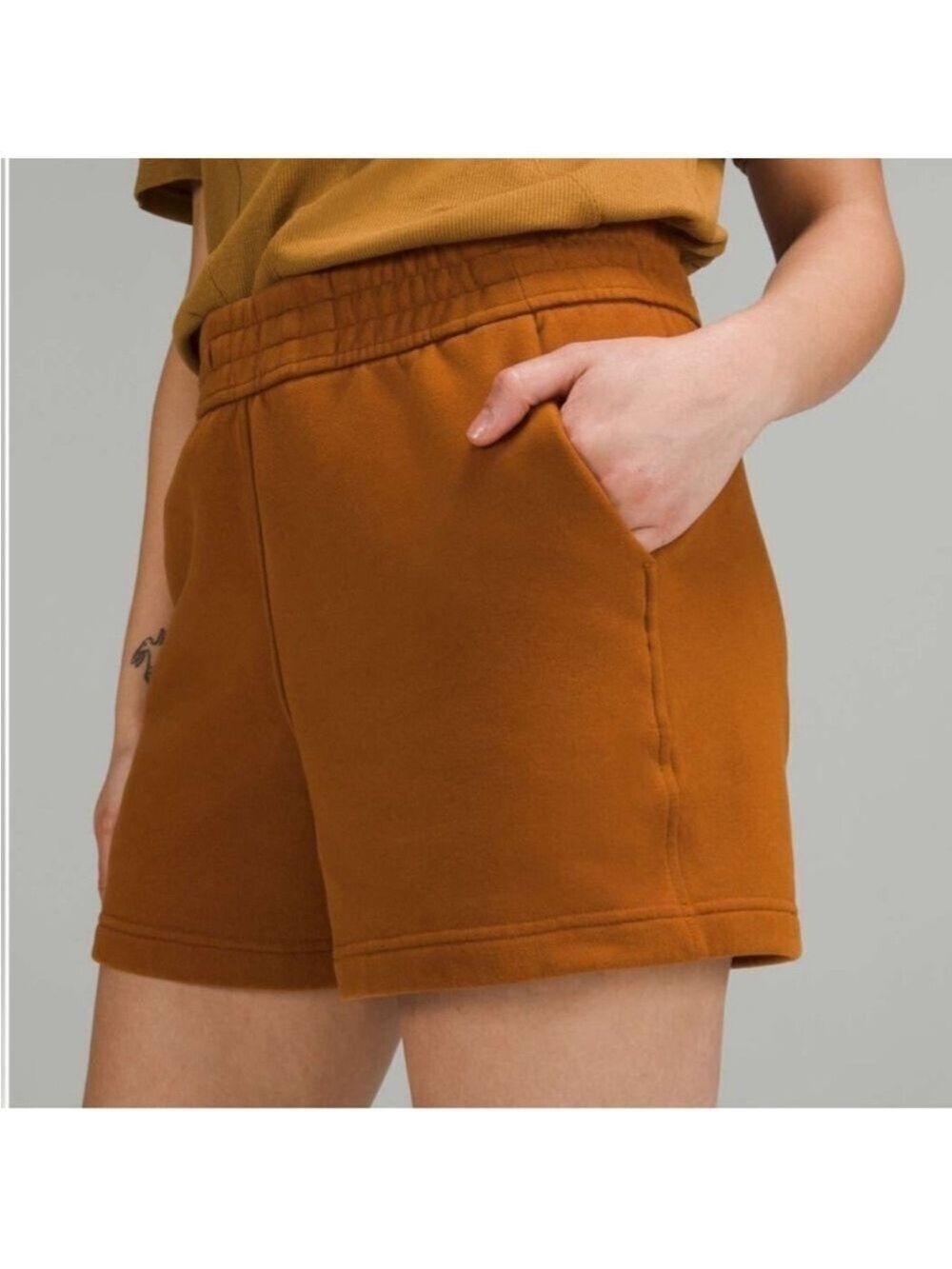 Lululemon Loungeful High Rise 4" Shorts in Butternut Brown size 10 - Picture 5 of 12